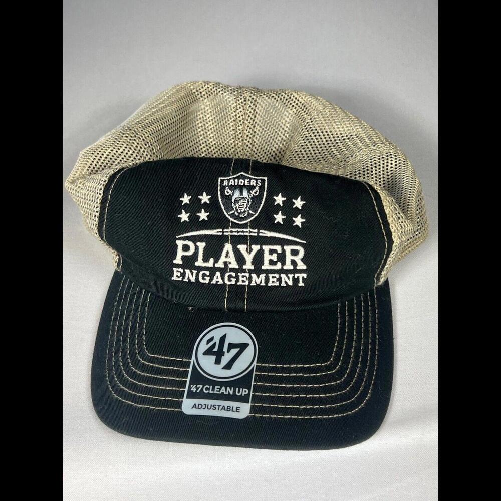 Las Vegas Raiders ‘47 Hitch SnapBack Adjustable Hat Creamy and Black